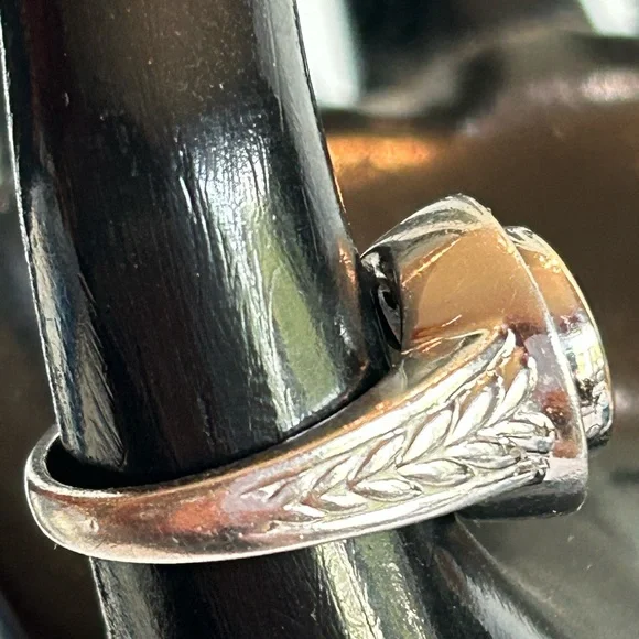 Stunning 925 Silver and 14k Gold Blue Topaz with Diamonds Ring - Picture 6 of 9